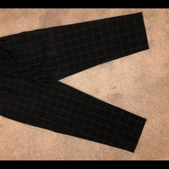 Babaton checkered pants - Picture 4 of 7